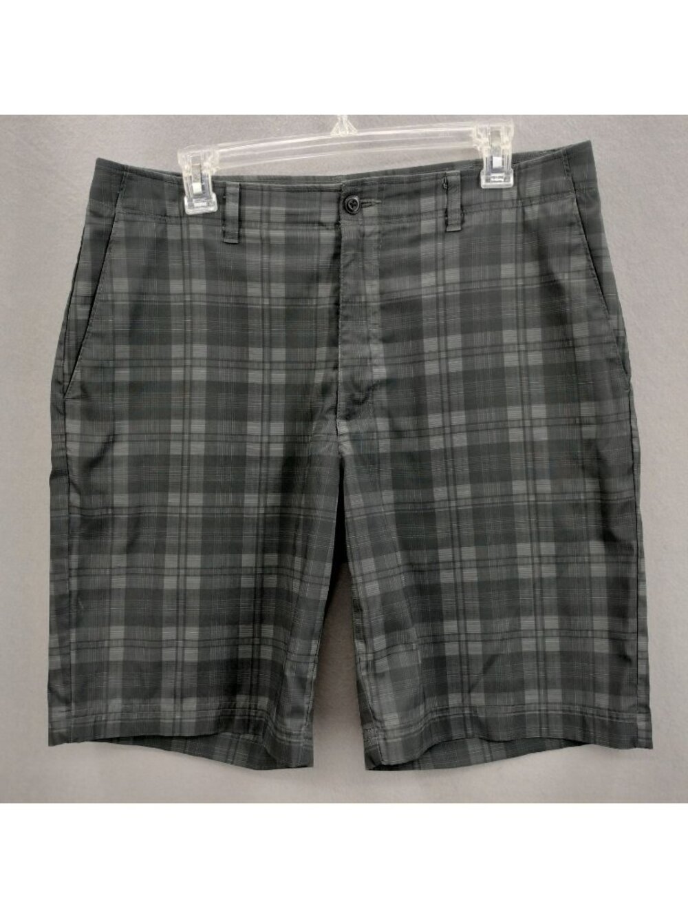 Ben Hogan Men 34 Golf Shorts Gray Plaid Performance Stretch Flat Front Classic